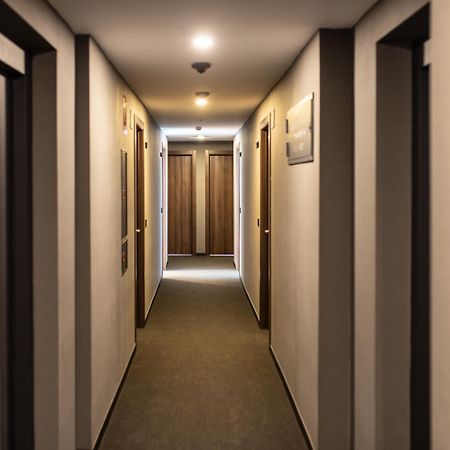 Ramirez Flats Valencia Aparthotel Bagian luar foto