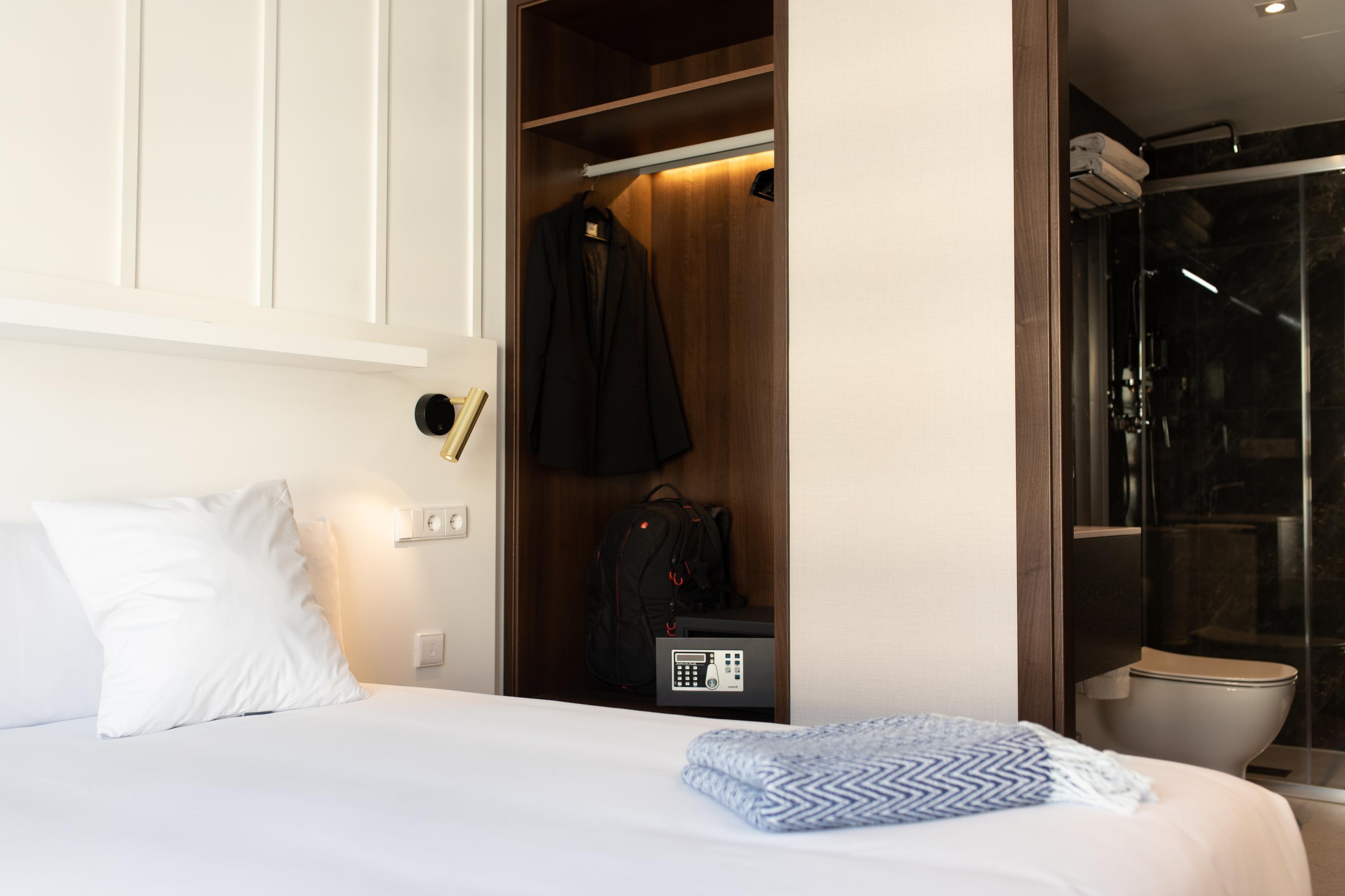 Ramirez Flats Valencia Aparthotel Bagian luar foto