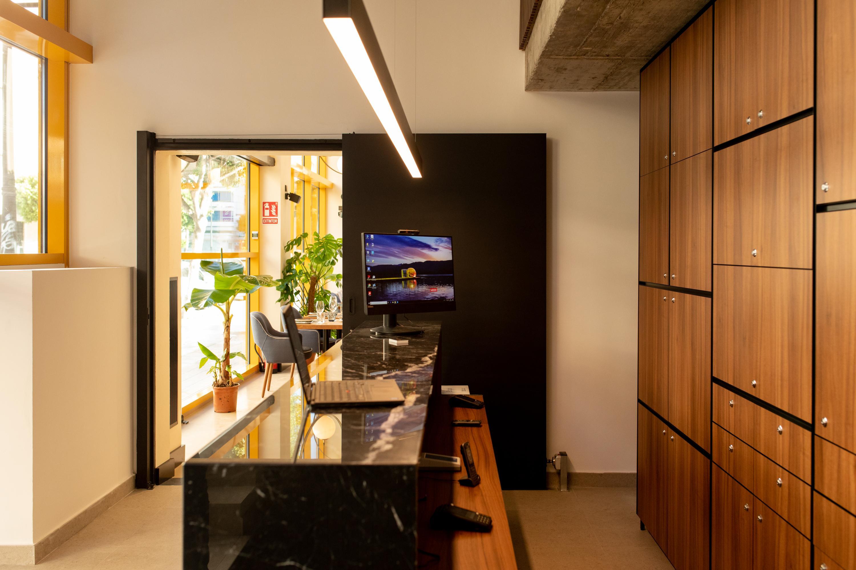 Ramirez Flats Valencia Aparthotel Bagian luar foto