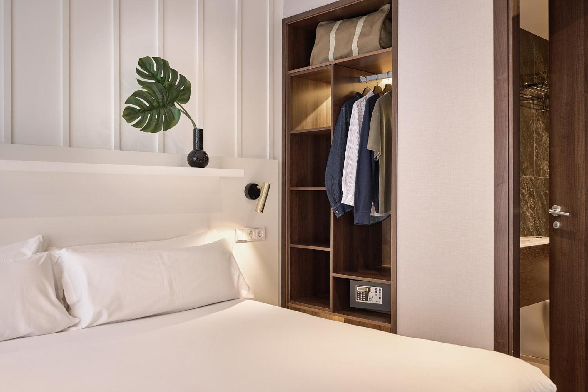 Ramirez Flats Valencia Aparthotel Bagian luar foto